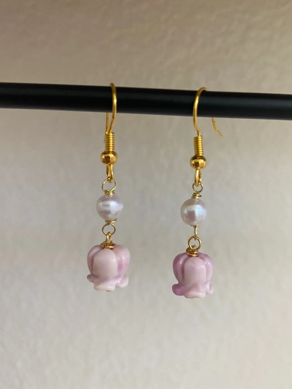 Handmade Hawaiian Style Earrings with Lavender Crown Flower & Freshwater Pearl